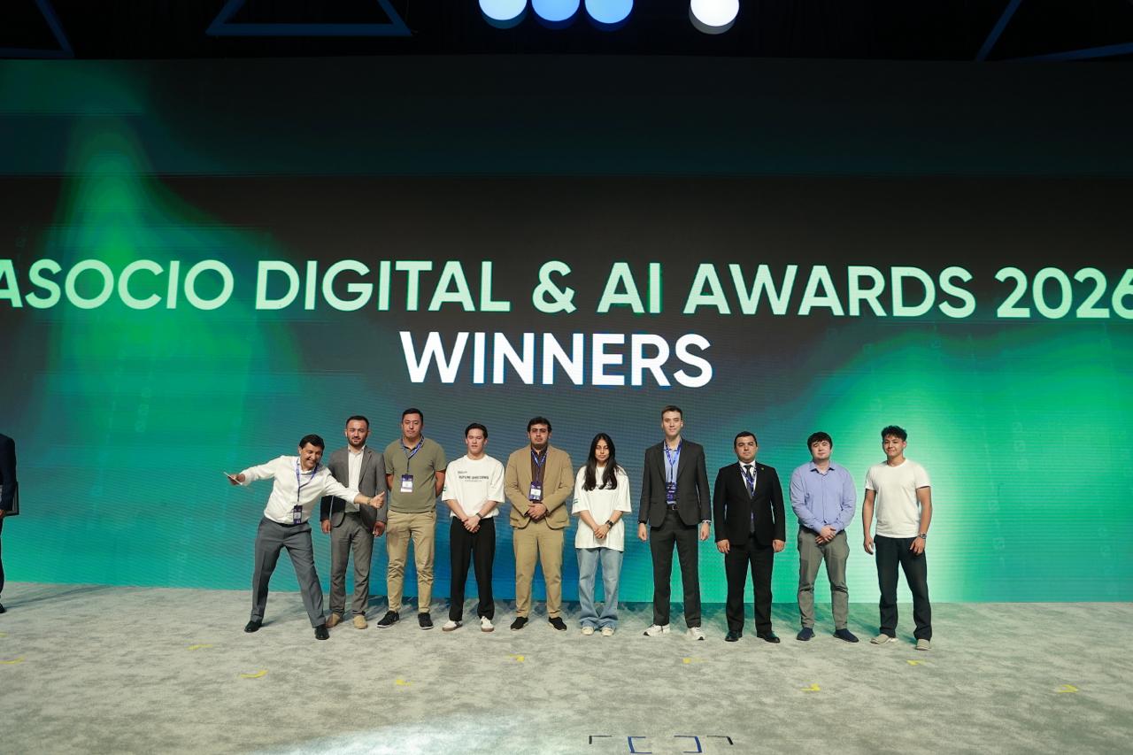 Победители ASOCIO Digital & AI Awards 2026 от Узбекистана на сцене
